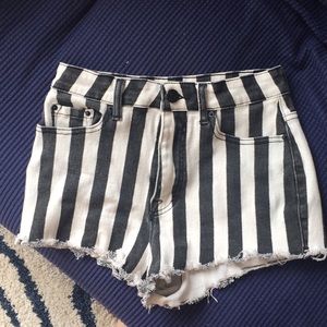 High rise striped shorts